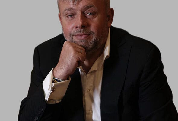 Григорій Козловський - український бізнесмен, меценат, засновник та ідейний натхненник ФК "Рух", волонтер, керівник Благодійного фонду "Домівка"